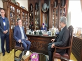 بازدید فرماندار مرکز حوزه انتخابیه تهران از شعبه اخذ رأی در کلیسای سرکیس مقدس/ تقدیر از حضور پرشور اقلیت‌های دینی در انتخابات
