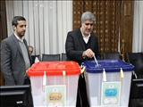 فرماندار تهران رای خود را به صندوق انداخت
