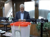 فرماندار تهران رای خود را به صندوق انداخت