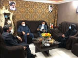 معاون استاندار و فرماندار تهران با خانواده شهید قیصری شاد دیدار کرد