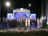 تجلیل از همیاران طرح شاهد دانشگاه الزهرا (س) در نخستین همایش ملی تجلیل از معلمین، اساتید حوزه و دانشگاه و همیاران طرح شاهد
